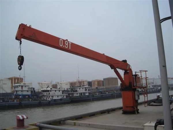 山東營(yíng)口船用甲板吊廠家船用甲板吊起吊能力強(qiáng)